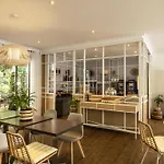 Hotel Paris Louis Blanc