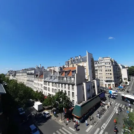 Louis Blanc Hotel Paris