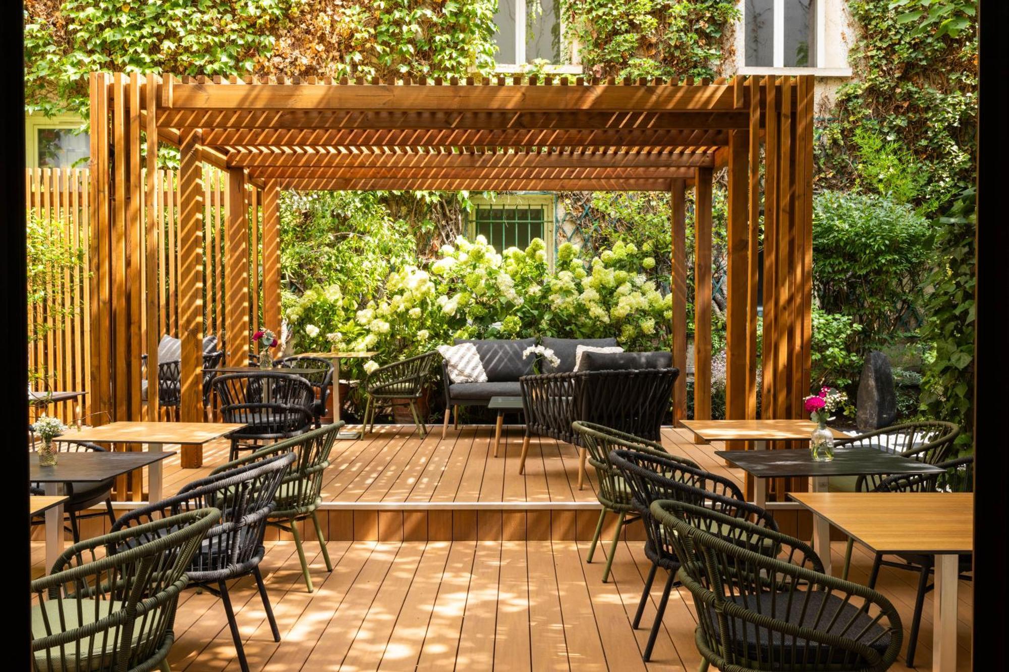 Hotel Louis Blanc